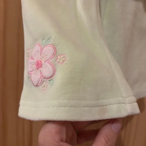 Sweet Baby Girls BUNDLE of 2 Matching Velour Zip Sets, 4 Pieces Total! 12 Months - Picture 6 of 12